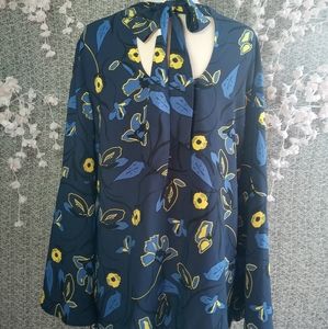 NWT Halogen Bow Back Floral Print Bell Sleeve Tunic Large Petite